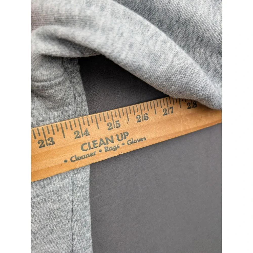 Levis Mens Heather Gray Graphic Batwing Logo Long‎ Sleeve Raglan Sweatshirt